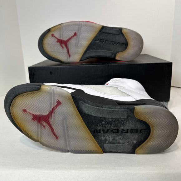 Air Jordan 5 Retro Fire Red Silver Tongue Men’s 9.5 (2012) – Style 136027-100 - Picture 13 of 16